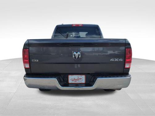 Granite Crystal Metallic Clearcoat 2023 RAM 1500 Classic SLT