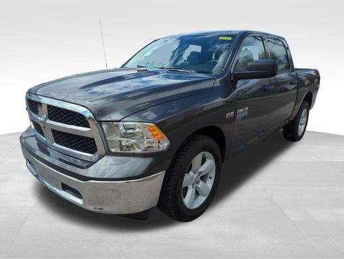 Granite Crystal Metallic Clearcoat 2023 RAM 1500 Classic SLT