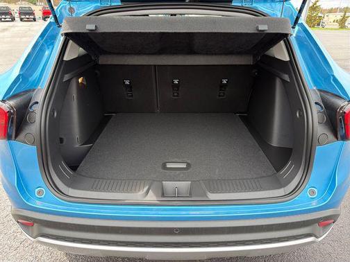 Marina Blue Metallic 2026 Chevrolet Trax LT