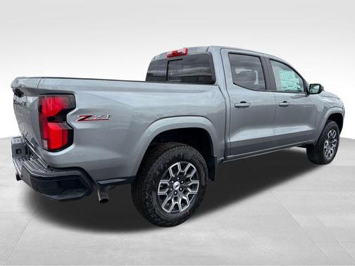 Sterling Gray Metallic 2026 Chevrolet Colorado Z71