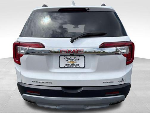 White Frost Tricoat 2023 GMC Acadia AWD SLT