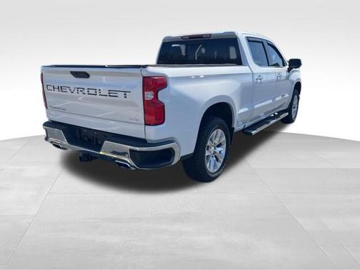 Iridescent Pearl Tricoat 2019 Chevrolet Silverado 1500 LTZ