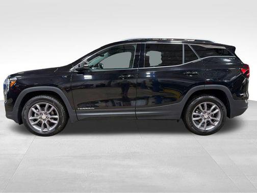 Ebony Twilight Metallic 2024 GMC Terrain SLT