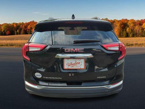 2022 GMC Terrain SLT