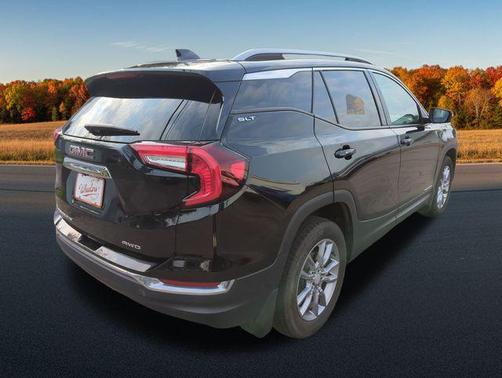 2022 GMC Terrain SLT