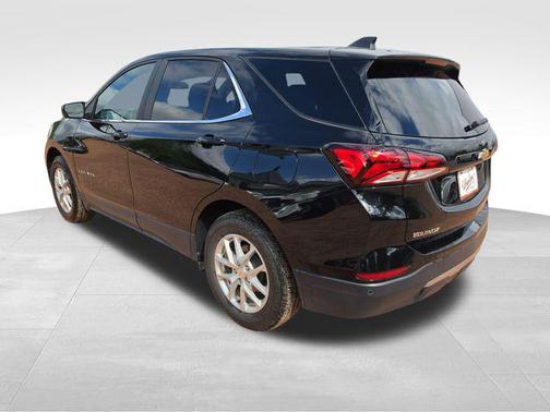 Mosaic Black Metallic 2024 Chevrolet Equinox 1LT