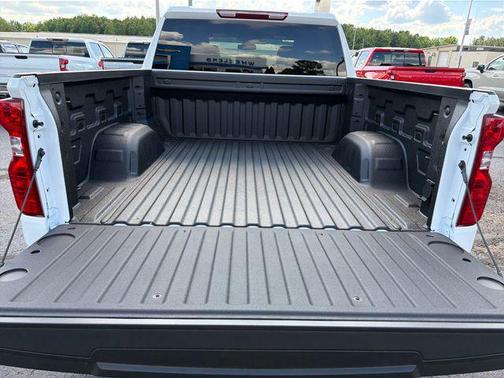 Summit White 2026 Chevrolet Silverado 1500 Custom