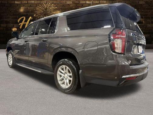 2021 Chevrolet Suburban LS