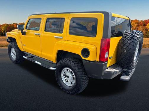 2006 Hummer H3 Base
