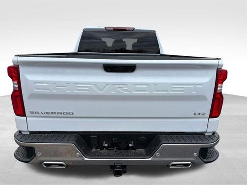 Polar White Tricoat 2026 Chevrolet Silverado 1500 LTZ