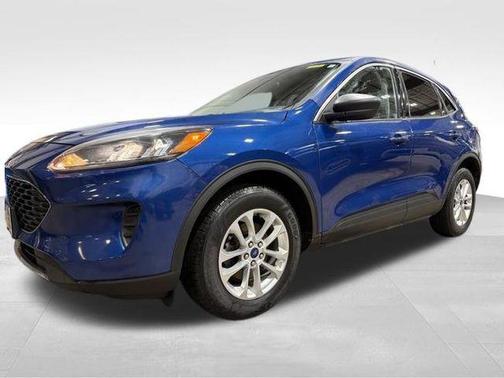 Atlas Blue Metallic 2022 Ford Escape SE