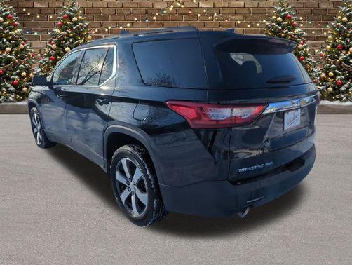 2021 Chevrolet Traverse LT Leather