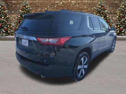 2021 Chevrolet Traverse LT Leather