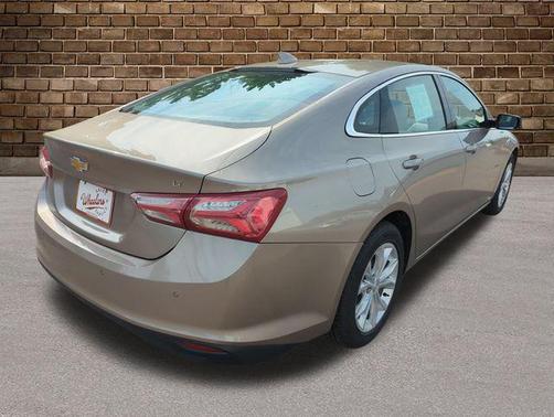 2022 Chevrolet Malibu FWD LT