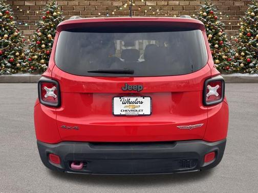 2017 Jeep Renegade Trailhawk