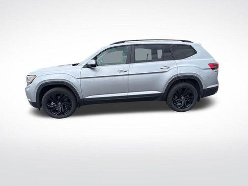 2022 Volkswagen Atlas 3.6L SE w/Technology