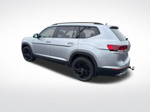 2022 Volkswagen Atlas 3.6L SE w/Technology
