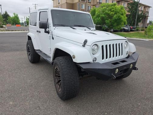 Bright White Clearcoat 2017 Jeep Wrangler Sahara