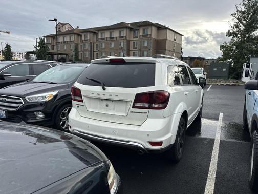 2018 Dodge Journey Crossroad