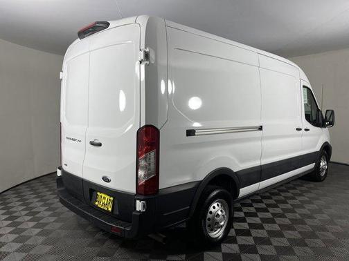 2023 Ford Transit-250