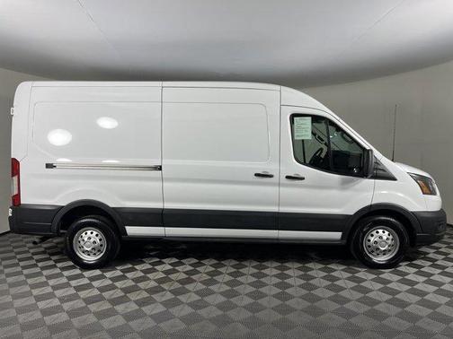 2023 Ford Transit-250