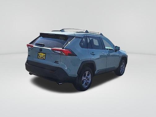 2023 Toyota RAV4 Hybrid XLE
