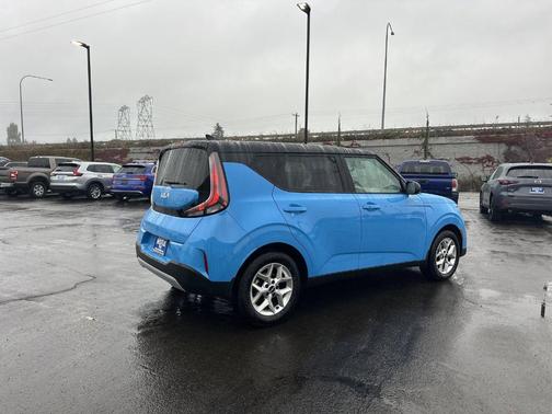 2024 Kia Soul S