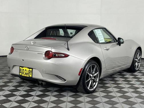 2022 Mazda MX-5 Miata RF Grand Touring