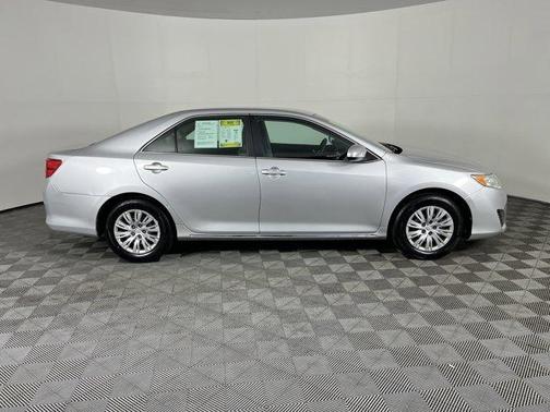 2013 Toyota Camry LE
