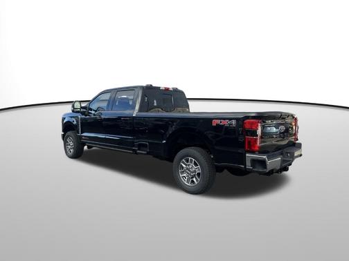2026 Ford F-350 Lariat Super Duty