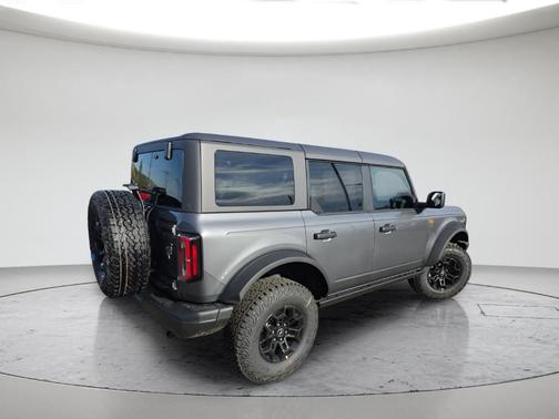 Gray 2026 Ford Bronco Badlands