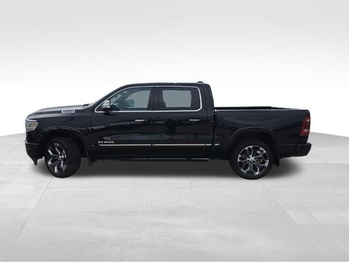 Diamond Black 2022 RAM 1500 Limited