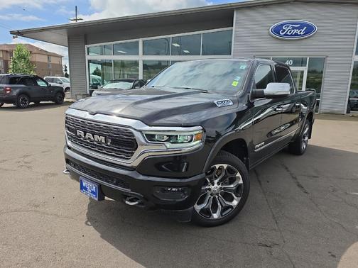 Diamond Black 2022 RAM 1500 Limited