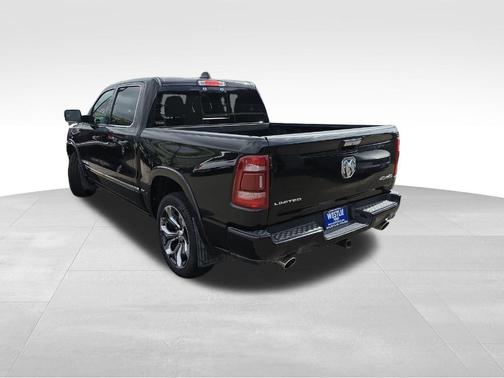 Diamond Black 2022 RAM 1500 Limited