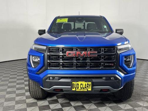 2023 GMC Canyon AT4