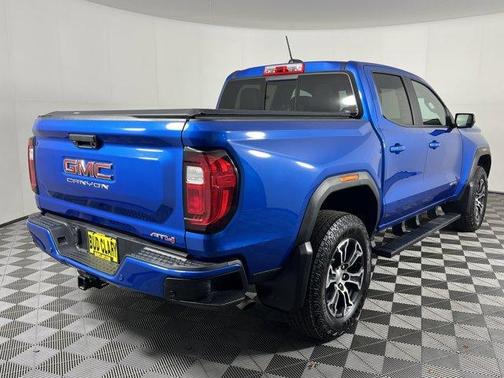 2023 GMC Canyon AT4