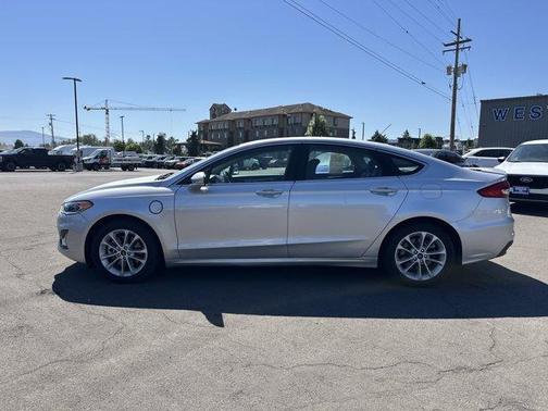 2019 Ford Fusion Energi Titanium