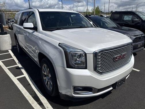 2017 GMC Yukon XL Denali