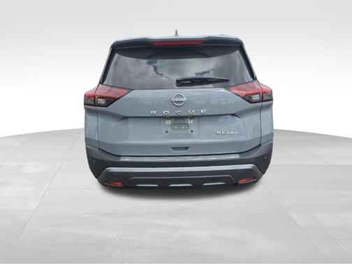 Boulder Gray Pearl 2023 Nissan Rogue SL