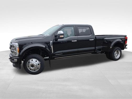 Agate Black Metallic 2023 Ford F-450 Platinum