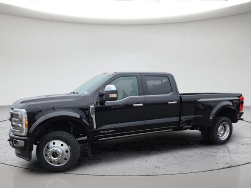 Agate Black Metallic 2023 Ford F-450 Platinum