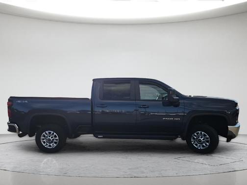 Northsky Blue Metallic 2022 Chevrolet Silverado 2500 LT