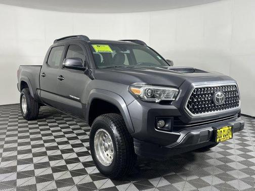 2018 Toyota Tacoma SR5