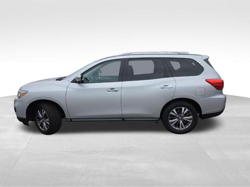 Brilliant Silver Metallic 2020 Nissan Pathfinder SL