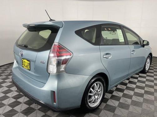 2017 Toyota Prius v Two