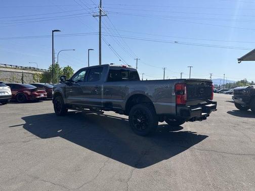 2025 Ford F-350 Lariat Super Duty