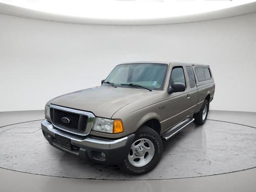 Beige 2004 Ford Ranger XLT