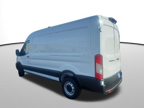 2026 Ford Transit-250 148 WB Medium Roof Cargo