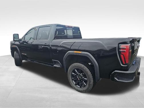 Onyx Black 2024 GMC Sierra 3500 AT4