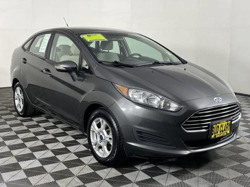 2016 Ford Fiesta SE